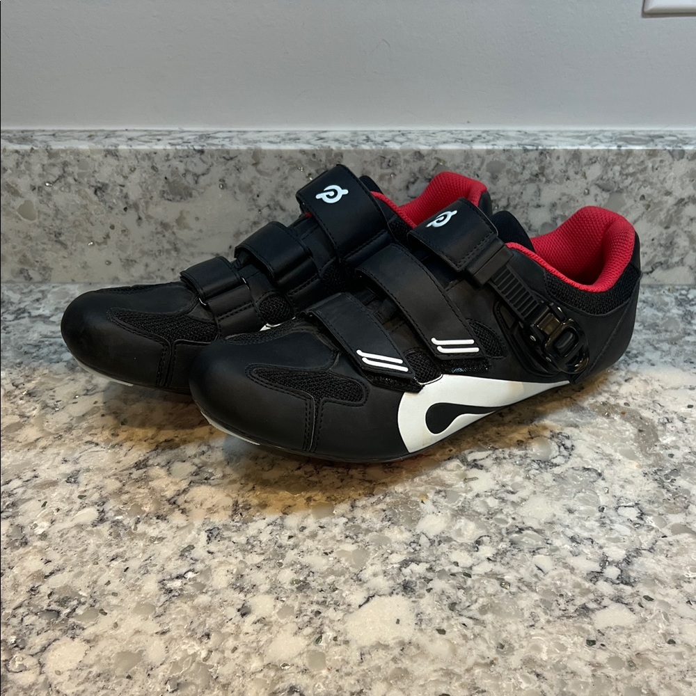 Peloton Cycling Shoes W12 M10